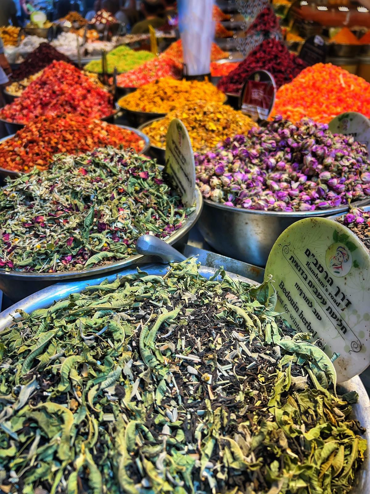 Jerusalem, tea infusions at the Mahane Yehuda Market _ Credit Rami Cohen