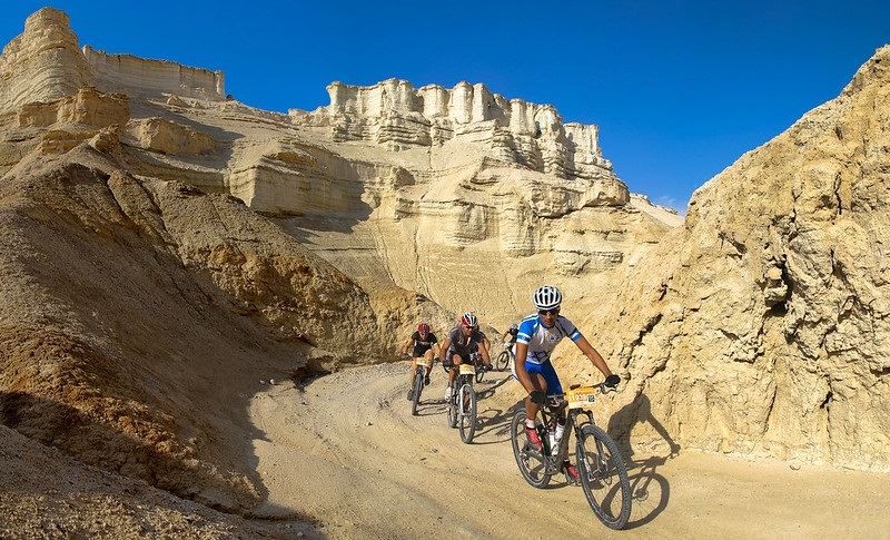 Sodom Kanyon, Desert Challenge riders, Dead Sea Area_Credit Yoav Lavi for the Israeli Minisrty of Tourism