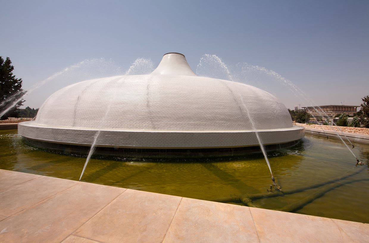 Jerusalem, The Israel Museum, Shrine of the Book_ Credit Noam Chen for the Israeli Ministry of Tourism