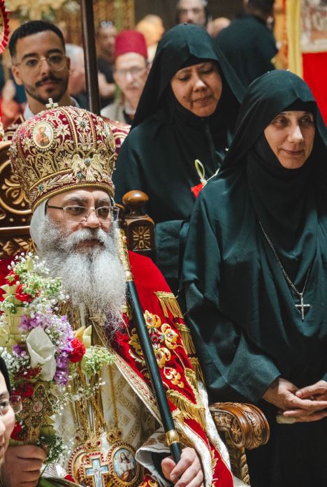 Jerusalem, Clergyman at the Church of Holy Sepulchre _ Credit Neta Avital