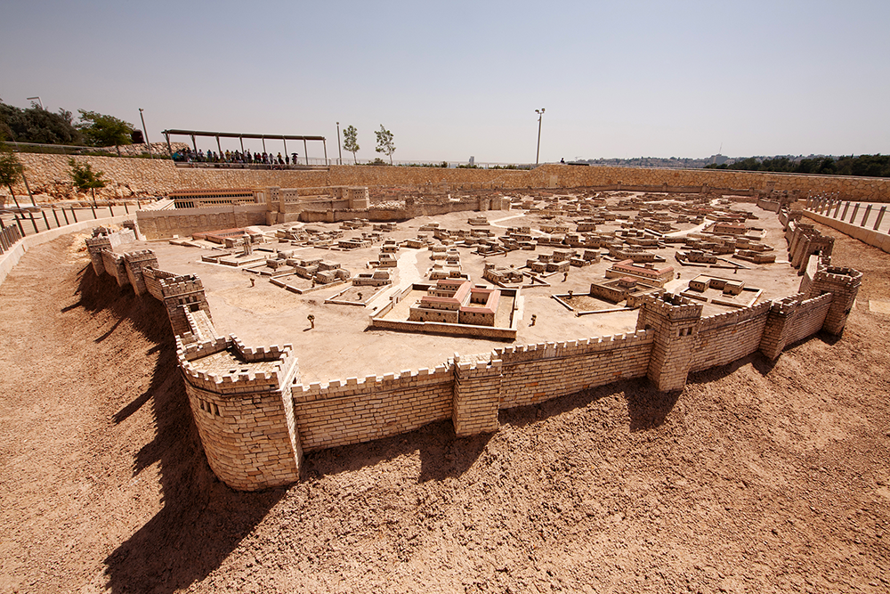 The-Israel-Museum---Model-of-Ancient-Jerusalem-_-Credit-Noam-Chen-for-the-Israeli-Ministry-of-Tourism