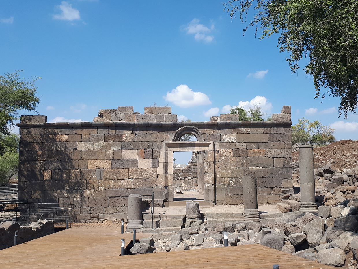 Um El Kanatir, Golan Heights