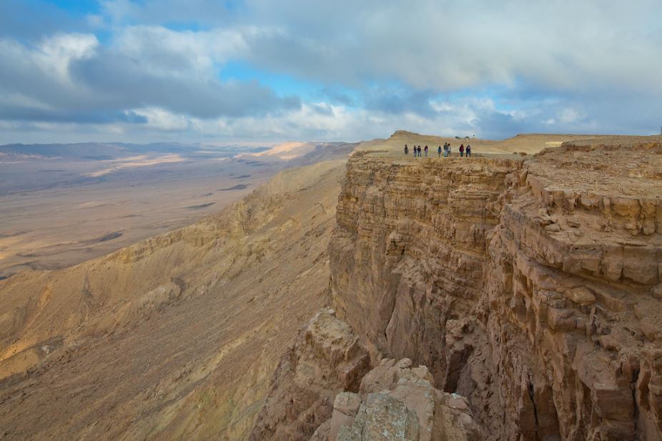 Ramon Crater, Negev _ credit Dafna Tal for the Israeli Ministry of Tourism