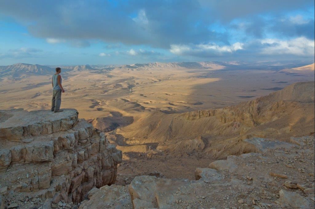 Ramon Crater, Negev 2 _ credit Dafna Tal for the Israeli Ministry of Tourism